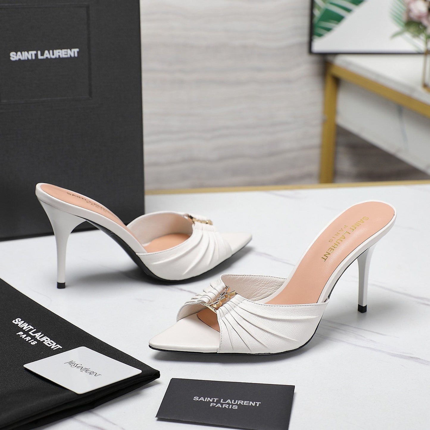 Saint Laurent
