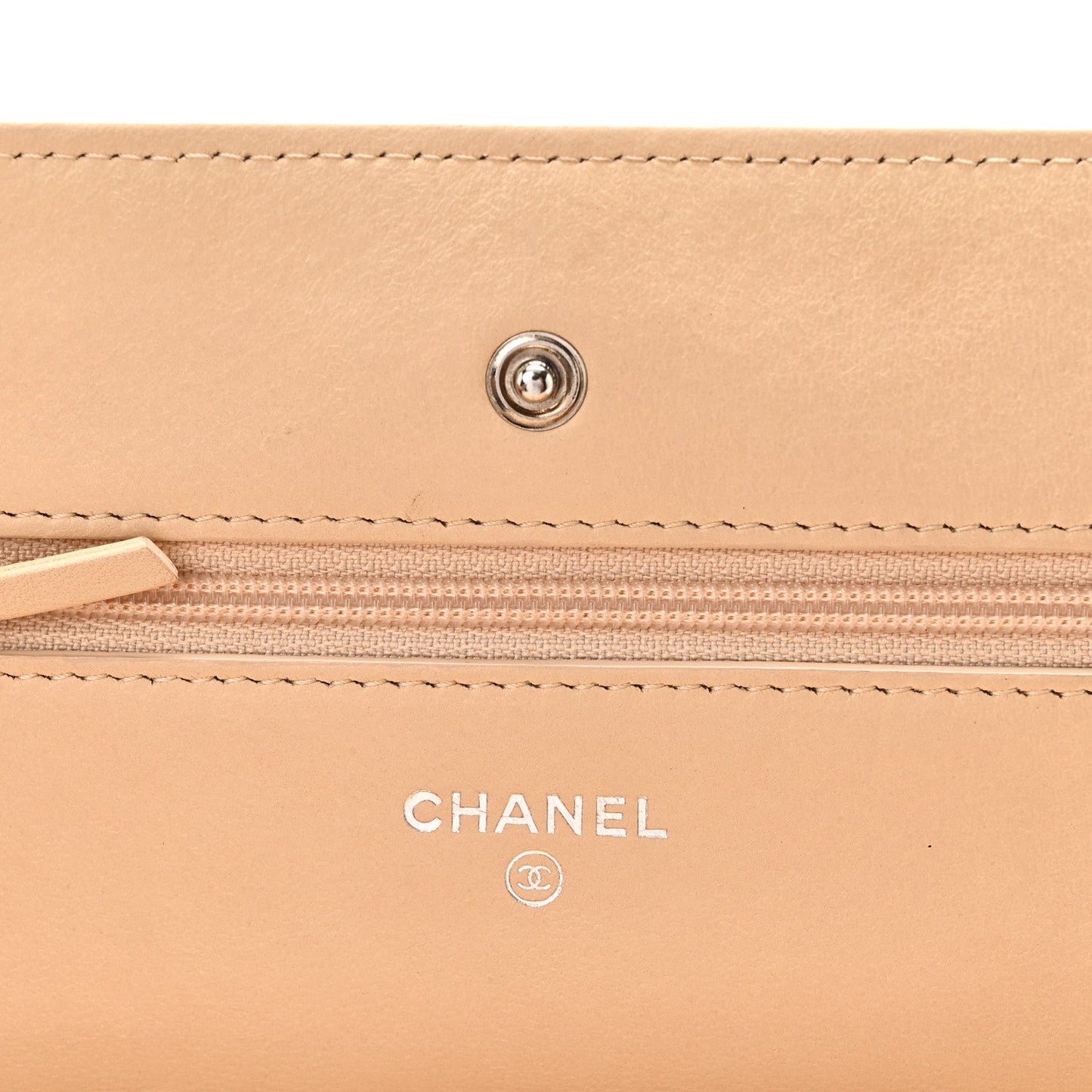 Lambskin Quilted Wallet On Chain WOC Beige
