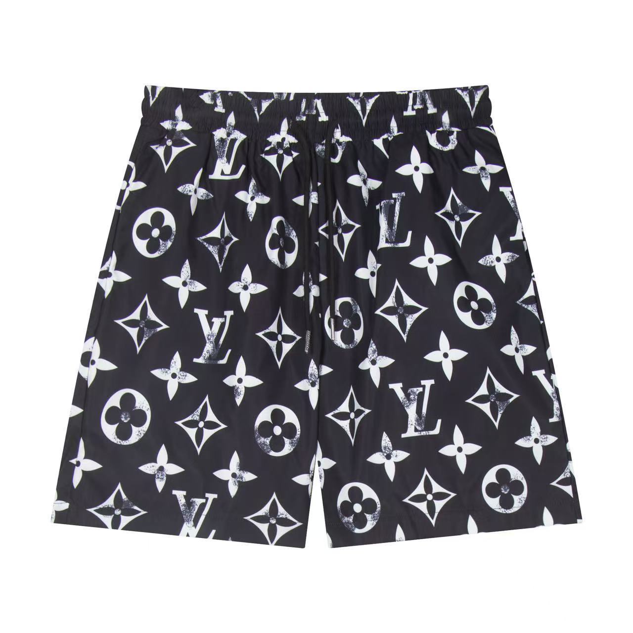 Pantalones cortos LOUIS VUlTt0N