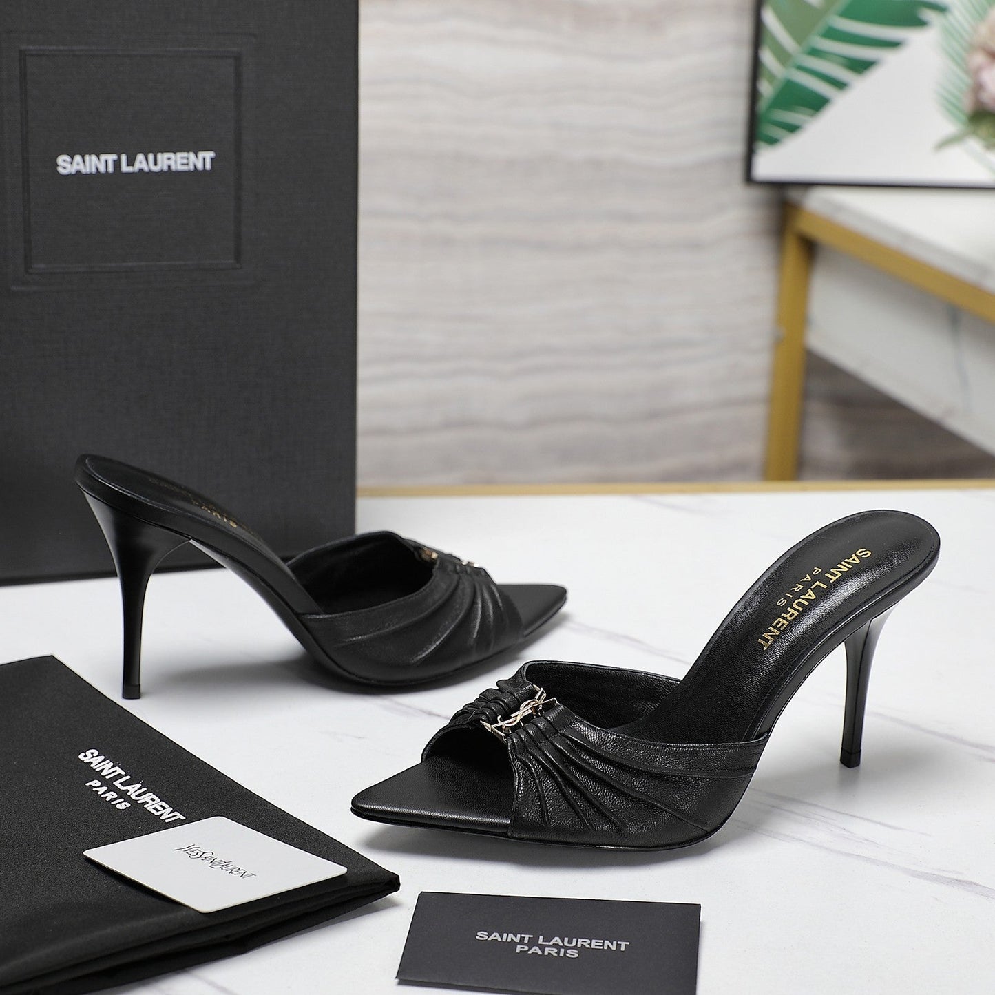 Saint Laurent
