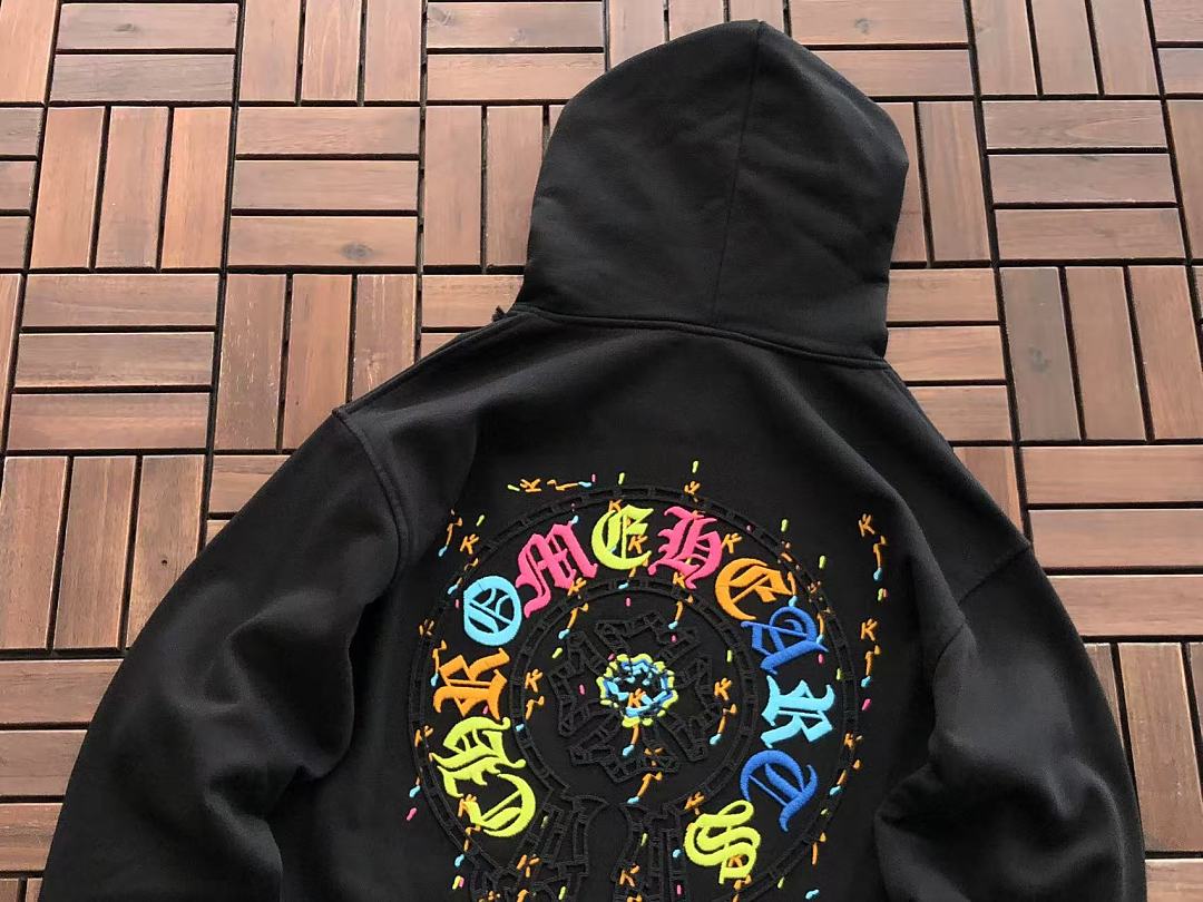 CH🔥OM🔥 HE🔥RTS HOODIE