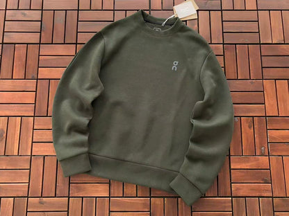ON RU🔥🔥I🔥G SWEATER