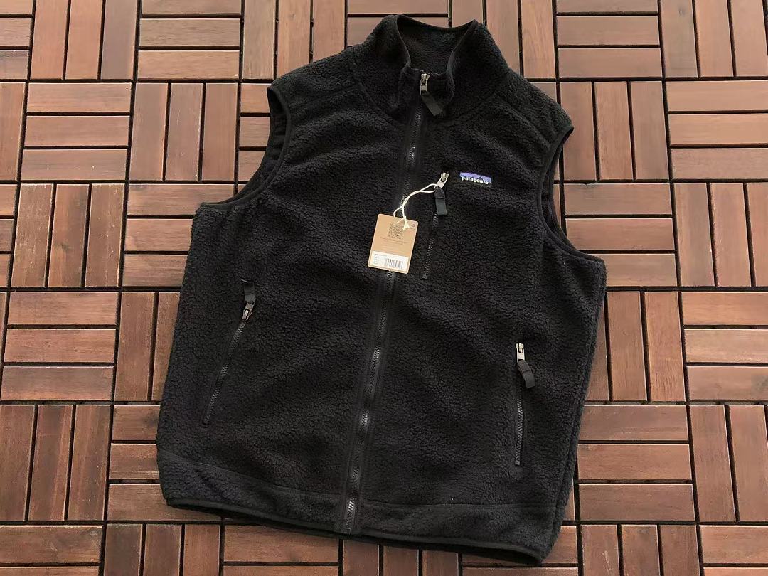 P🔥TAG🔥N🔥A VEST FLEECE