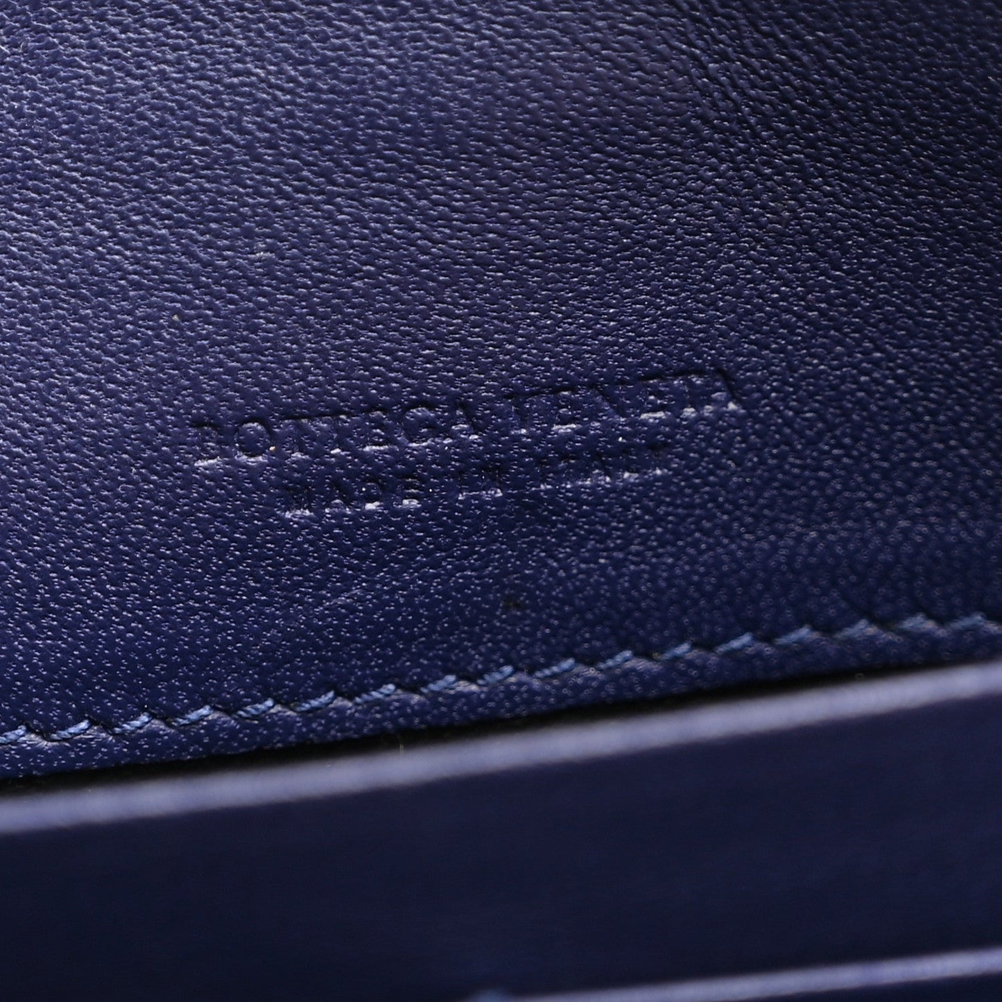 Nappa Intrecciato Flat Zip Pouch Navy