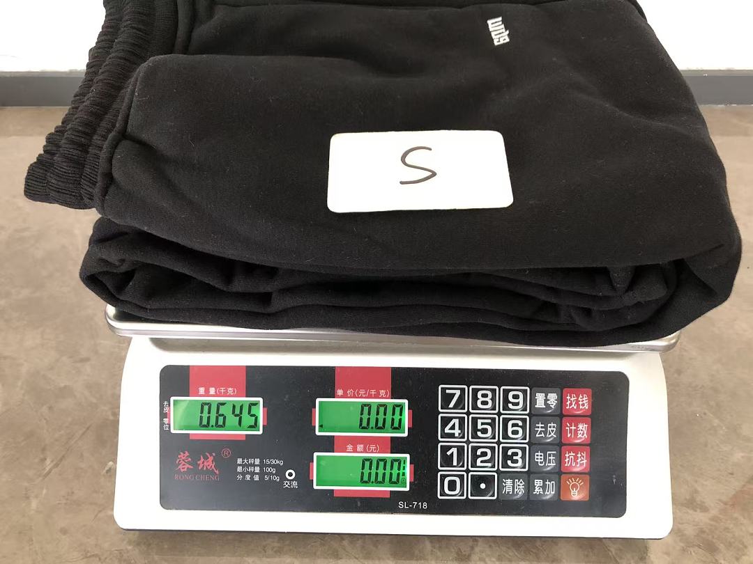 TOP ¥~ 139 PANTS ¥~ 135 6PM HOODIE TROUSERS FLEECE
