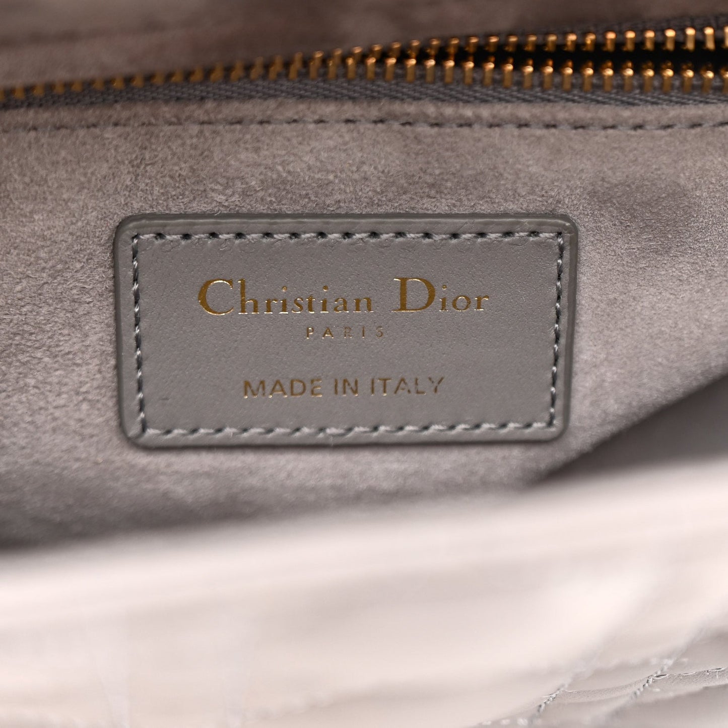 DIOR