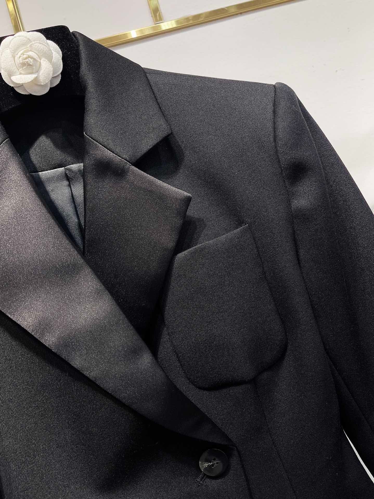 Saint Laurent