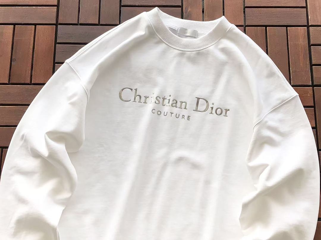 D🔥O🔥 SWEATER