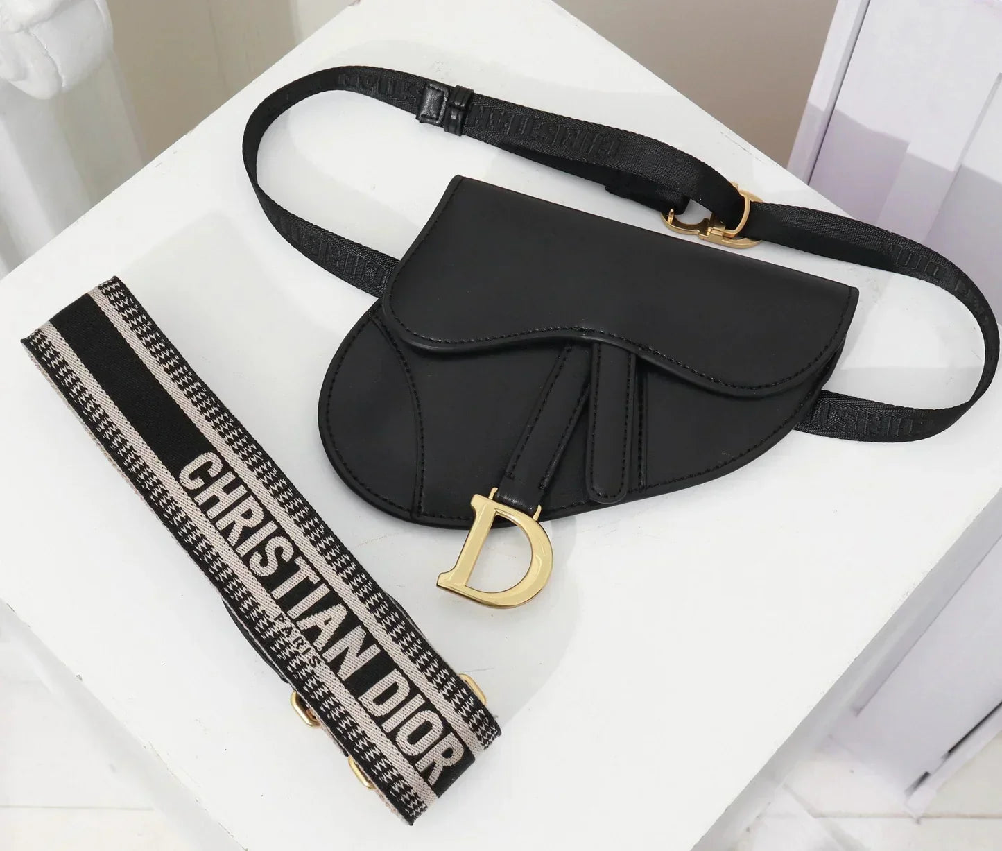 DIOR