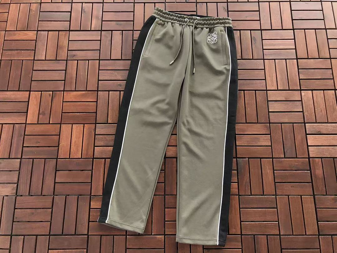 TOP ￥~288 PANTS ￥~229 L🔥E🔥🔥SWEATER TROUSERS