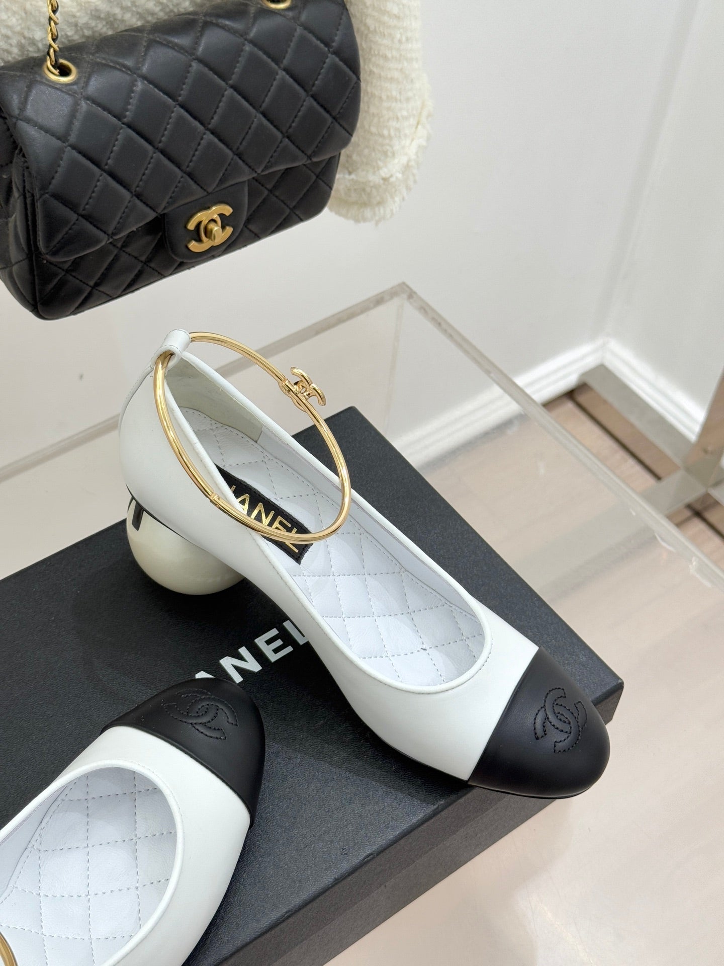 CHANEL