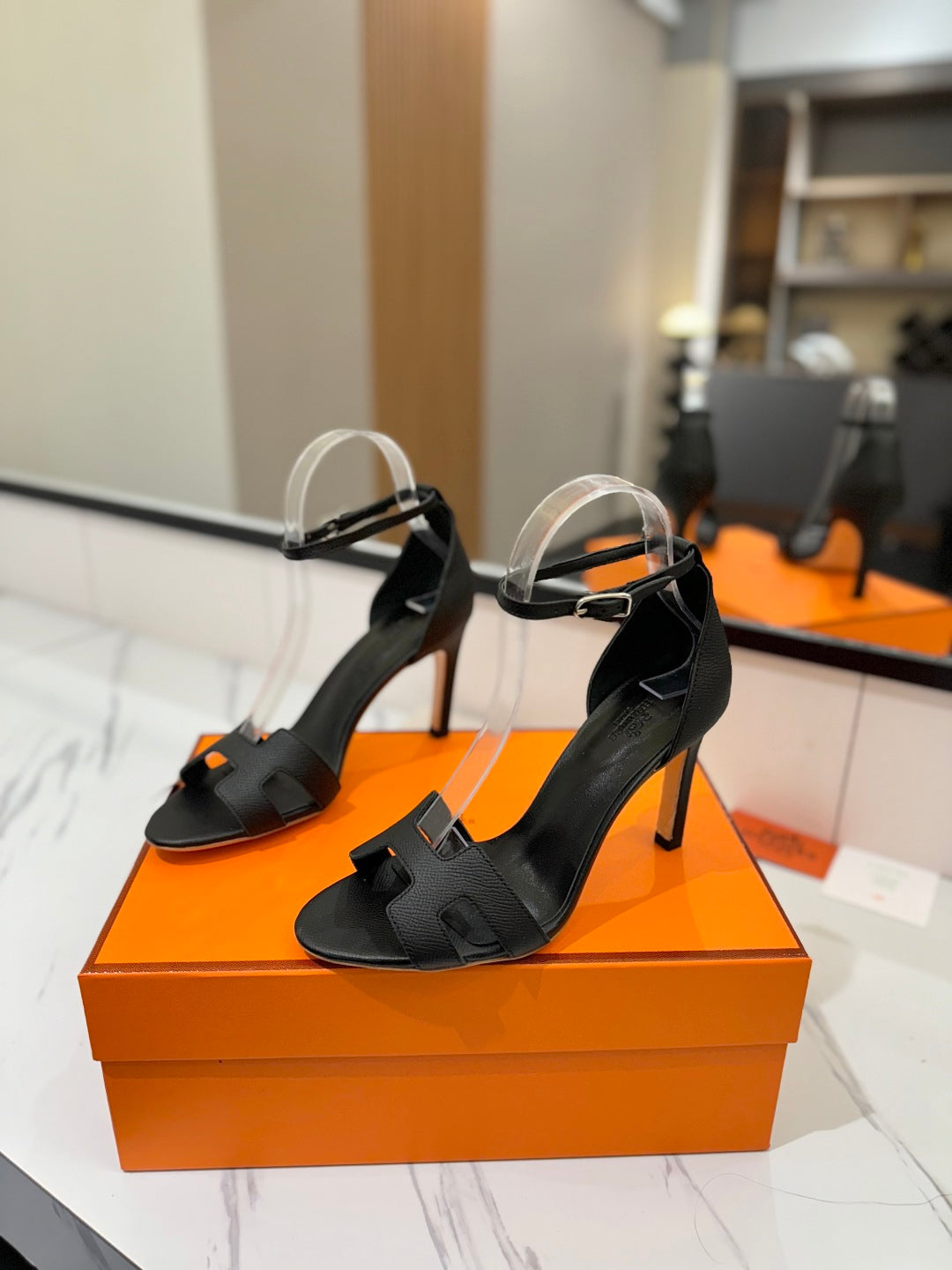 Hermès