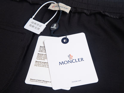 PANTALON CORTO MONCL£R