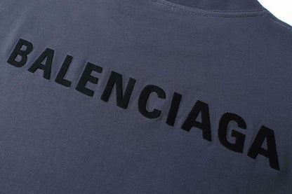 CAMISETA BALENÇIAGA - 11