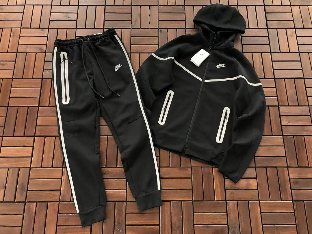 TOP ￥ 195 PANTS ￥ 179 N🔥K🔥HOODIE TROUSERS