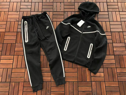 TOP ￥ 195 PANTS ￥ 179 N🔥K🔥HOODIE TROUSERS