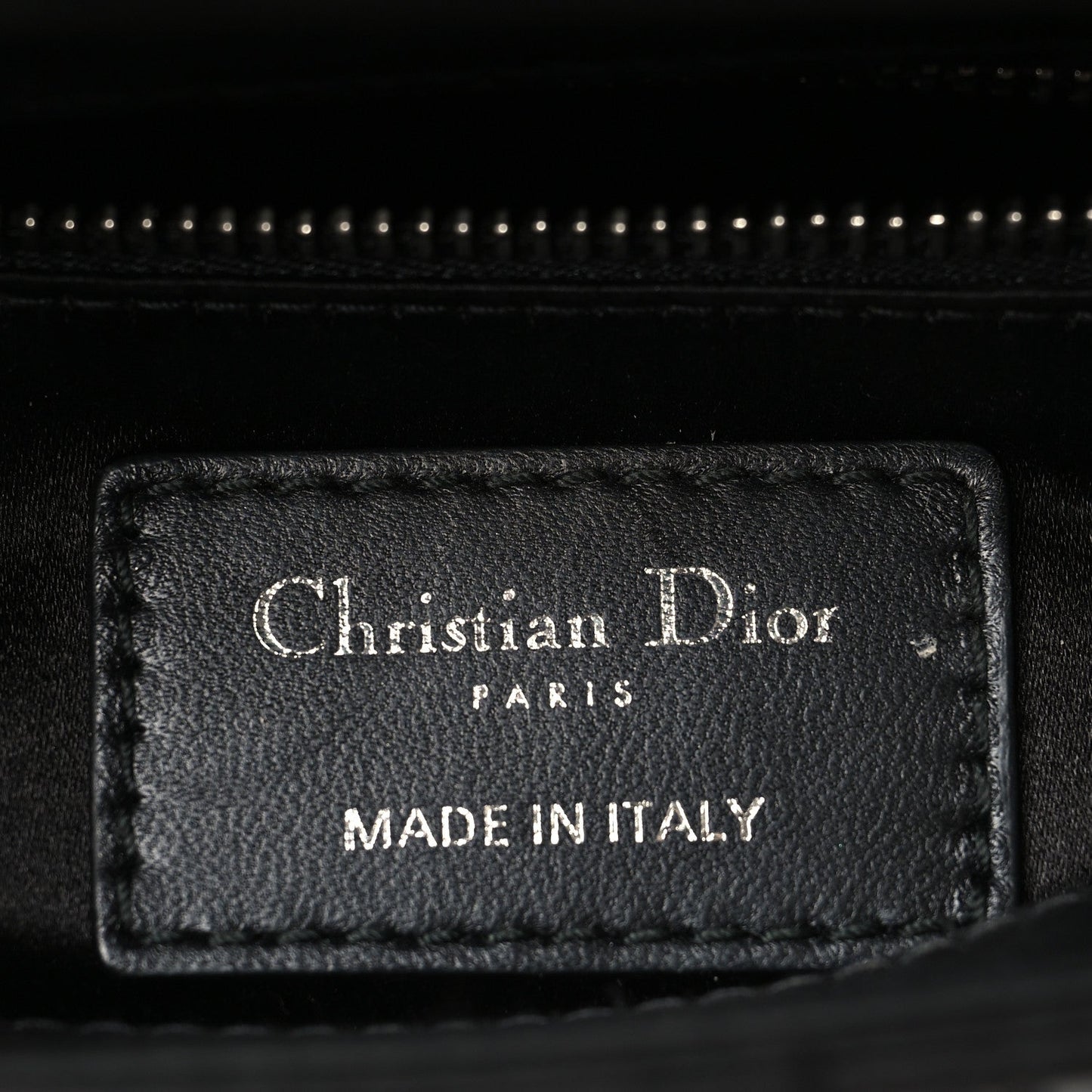 DIOR