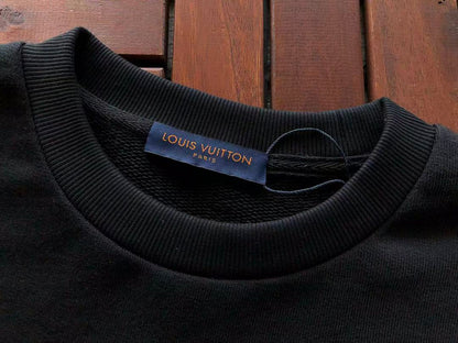L🔥SWEATER