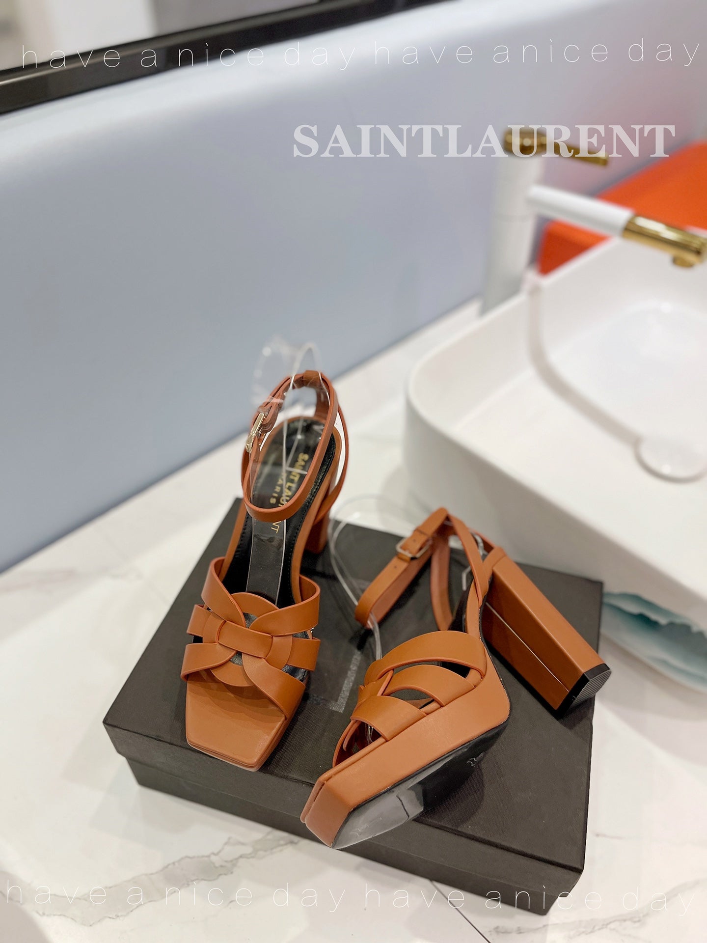 Saint Laurent