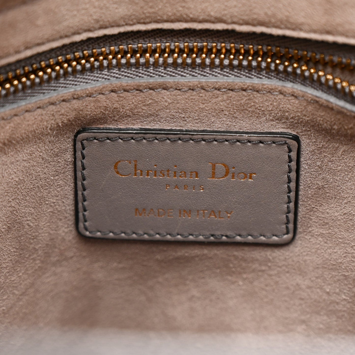 DIOR