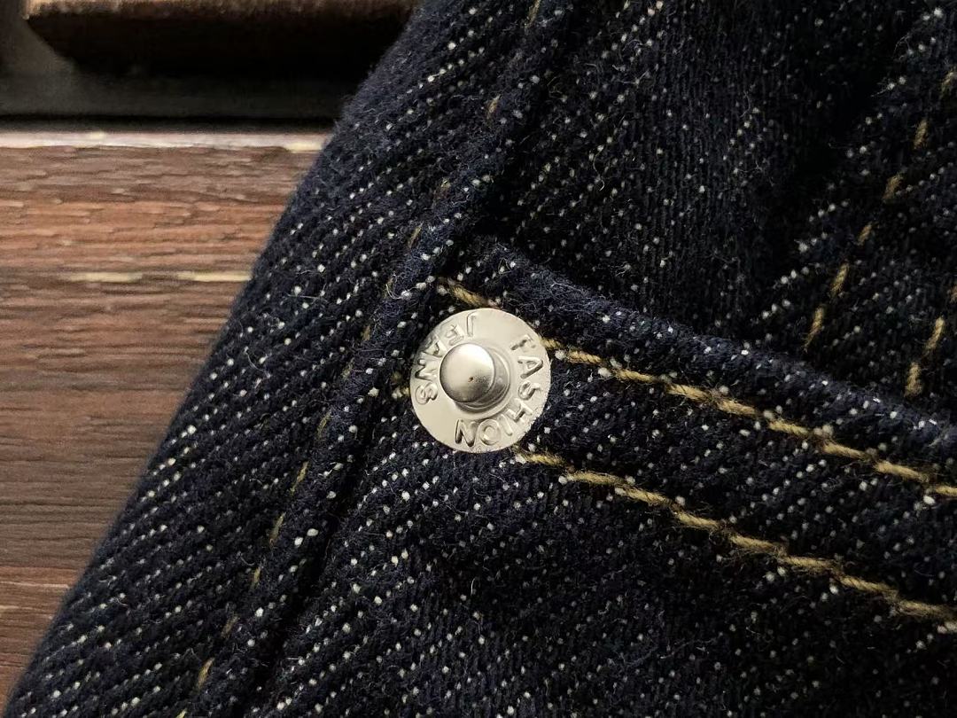 FASHION JEANS