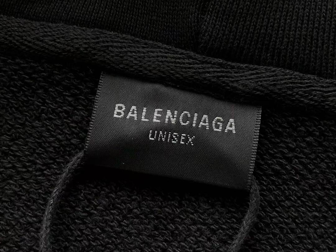 B🔥L🔥🔥🔥IA🔥A HOODIE