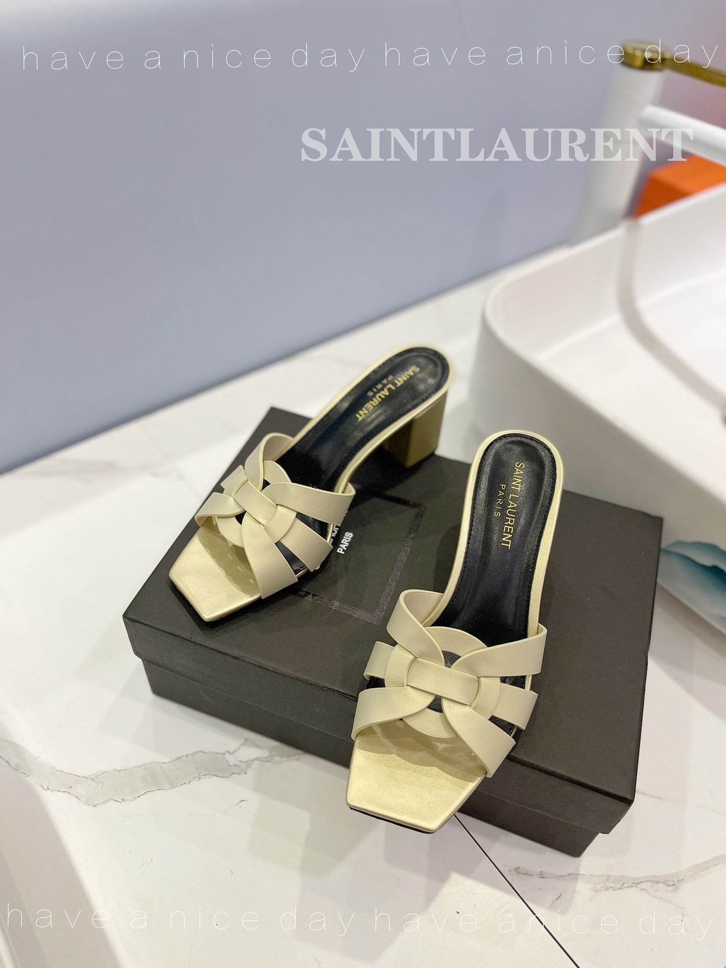 Saint Laurent