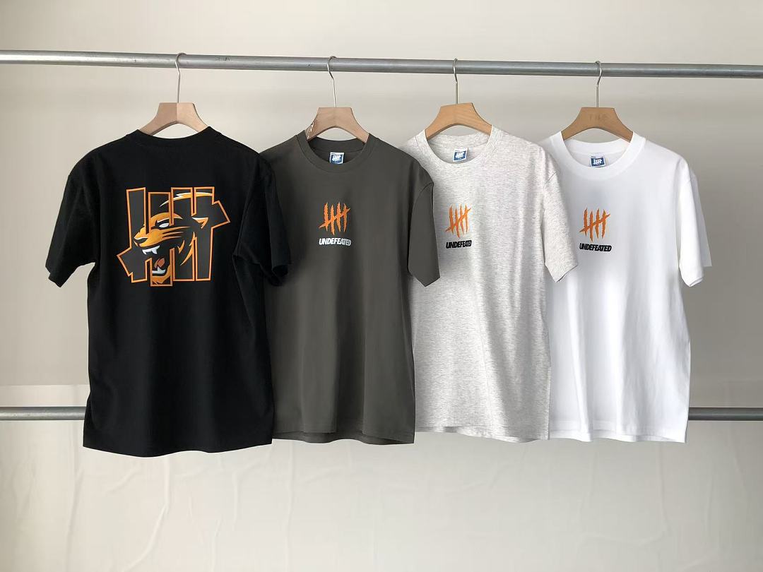 UNDEFEATED T-SHIRT