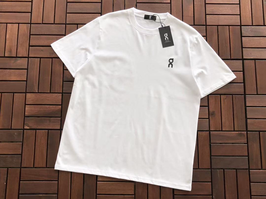 ON RU🔥🔥I🔥G T-SHIRT