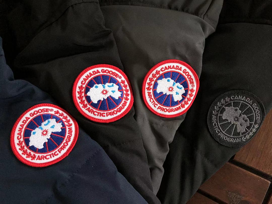 C🔥N🔥🔥A G🔥🔥🔥E DOWN JACKET
