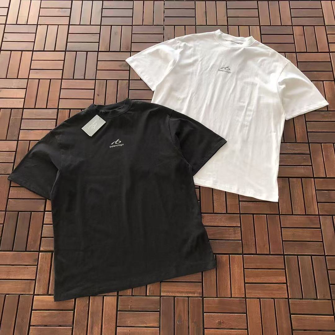 B🔥L🔥🔥🔥IA🔥A T-SHIRT