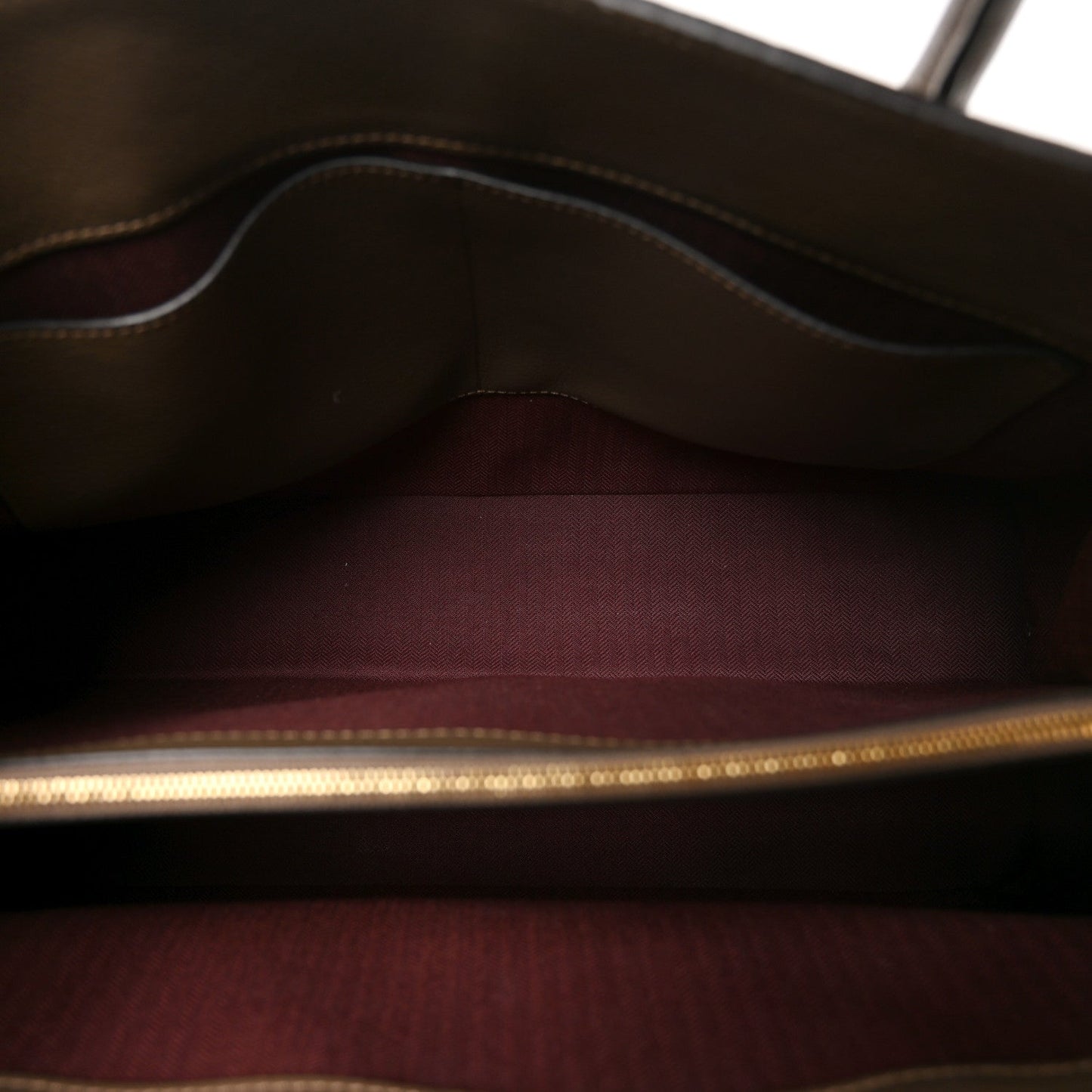 Small Classic Grain Calfskin Seaton Clay