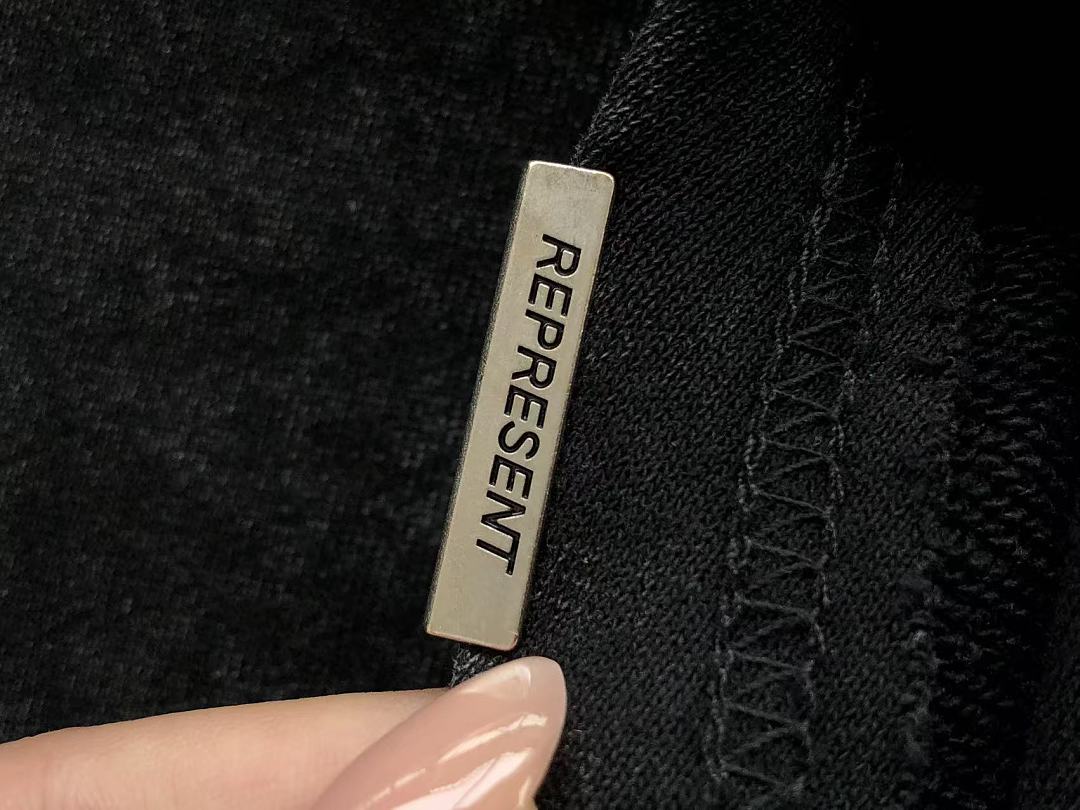 REPRESENT & P🔥🔥A HOODIE
