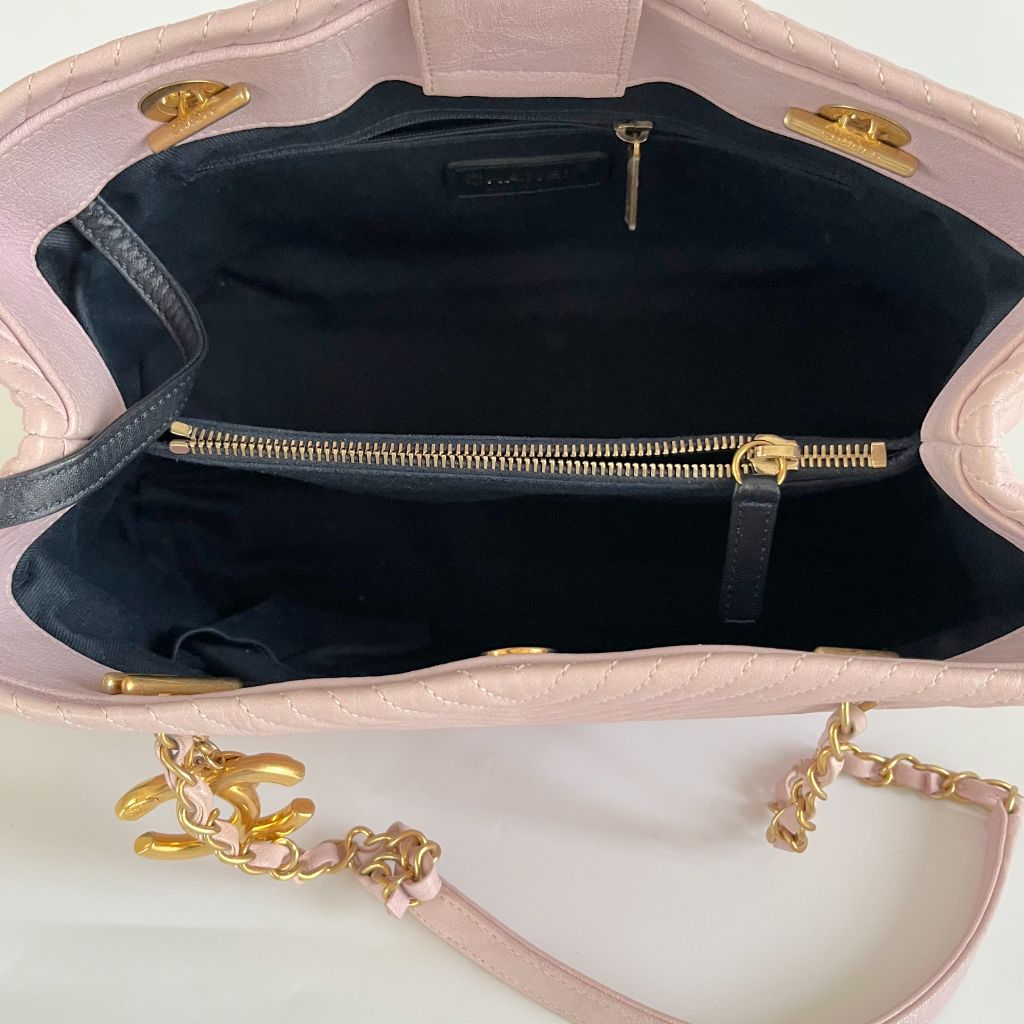 CHANEL
