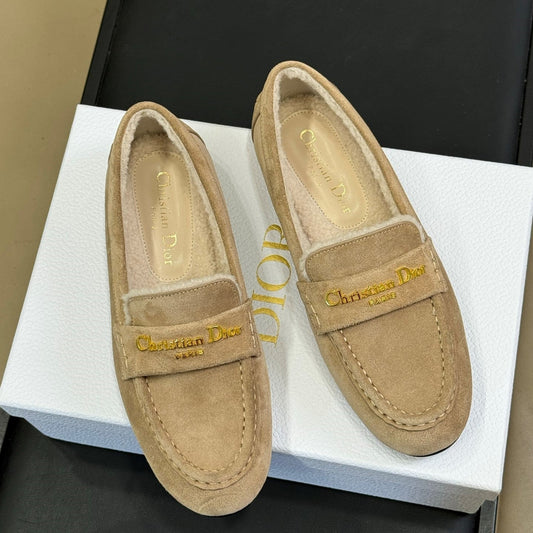 DIOR