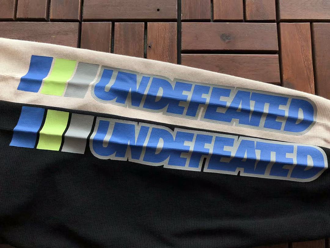 UNDEFEATED LONG-SLEEVE