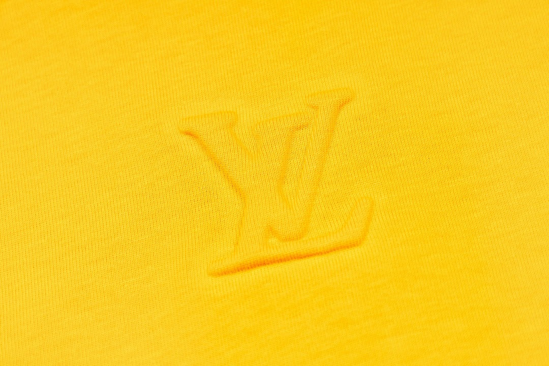 CAMISETA LV