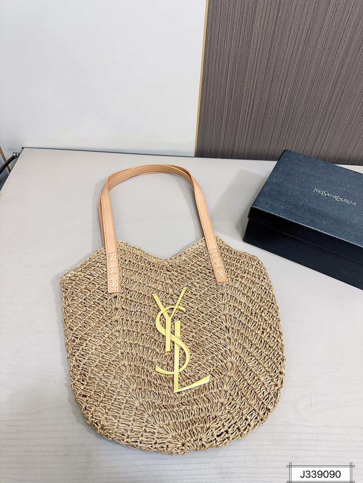 Saint Laurent