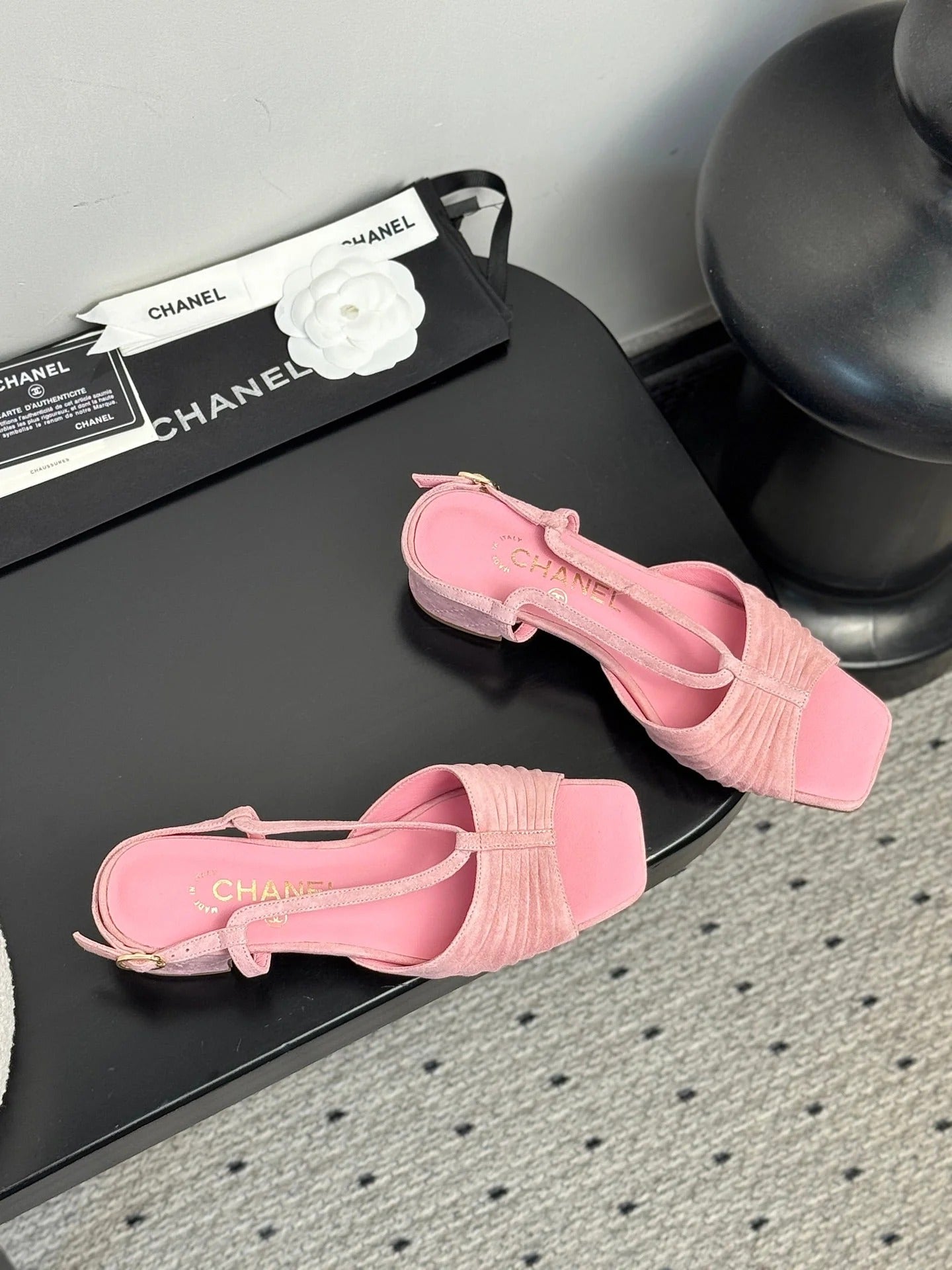 CHANEL