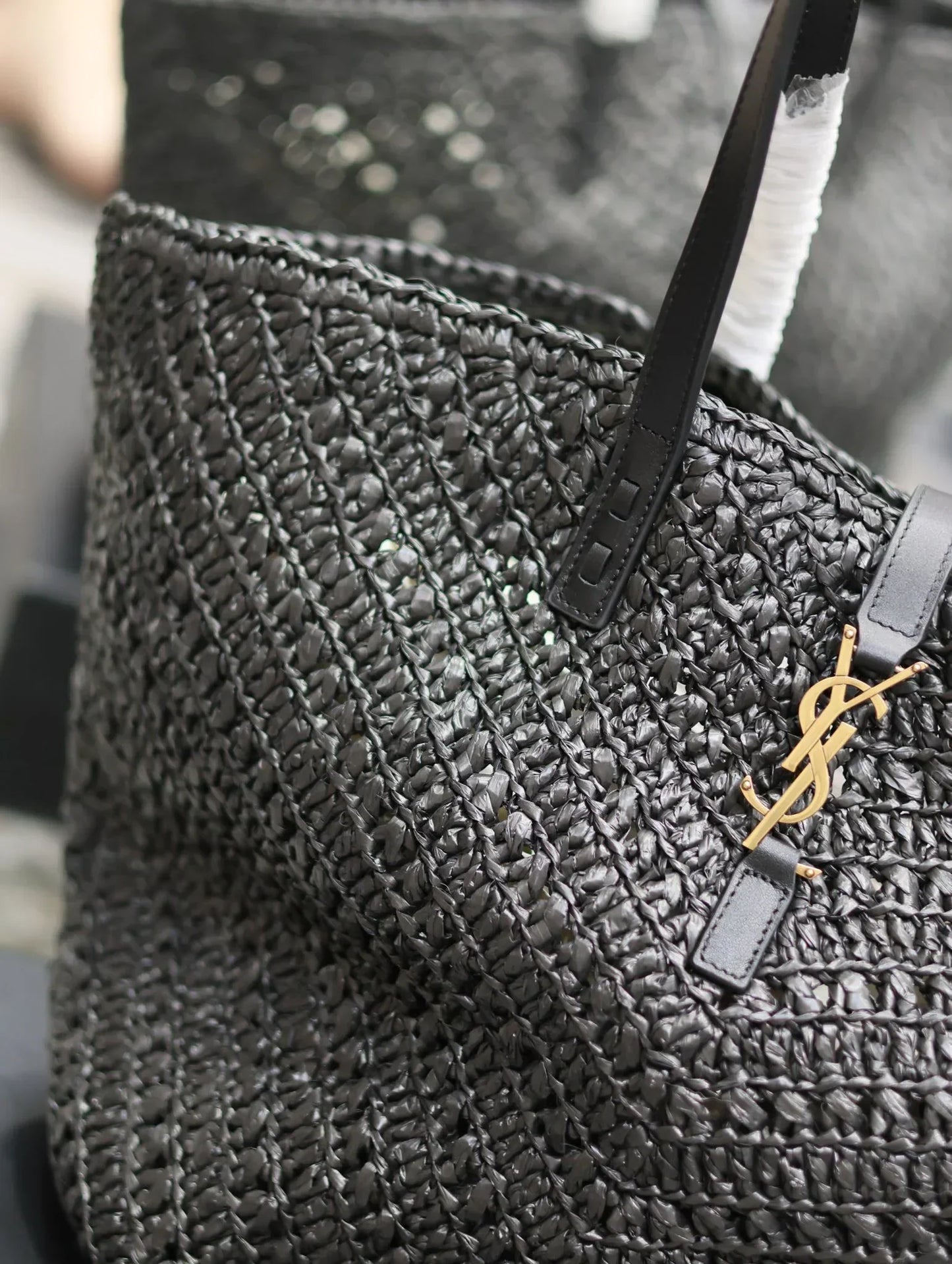 Saint Laurent