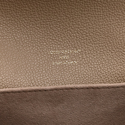 Empreinte Monogram Giant Pochette Metis East West Tourterelle Creme