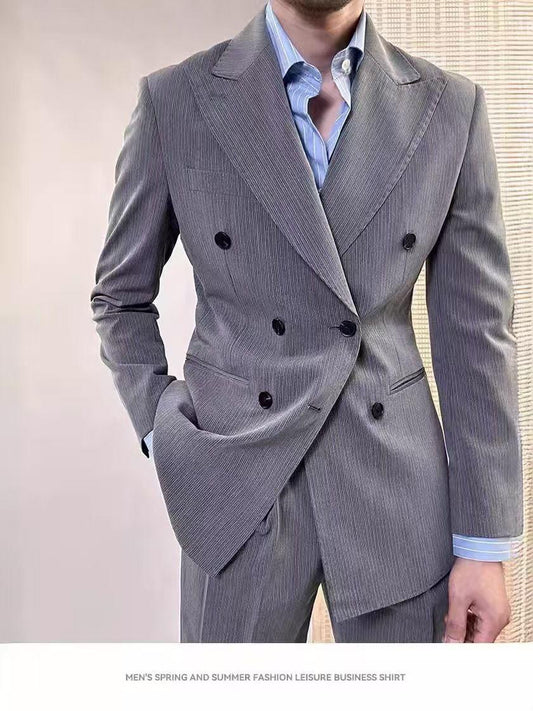 TRAJE