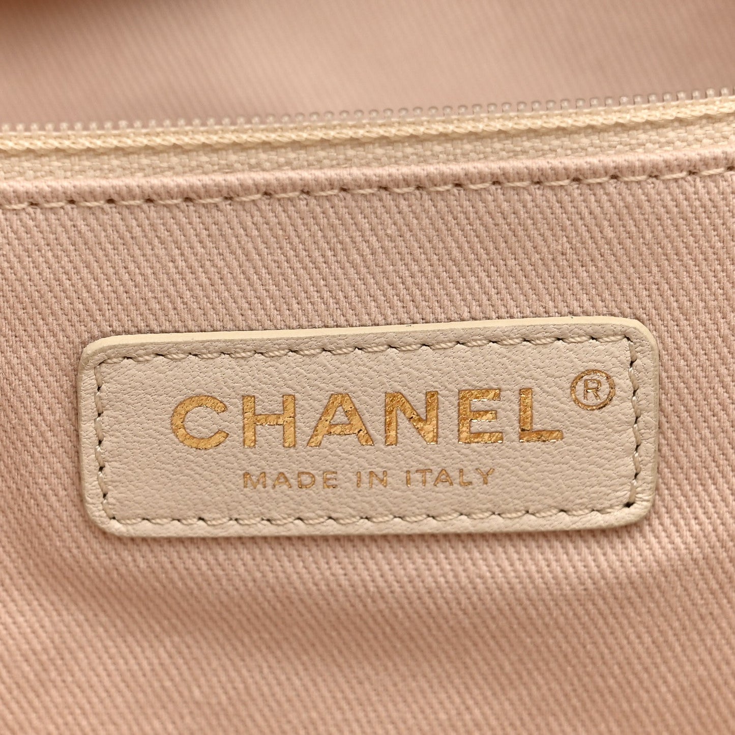 Canvas Medium Deauville Tote Light Beige