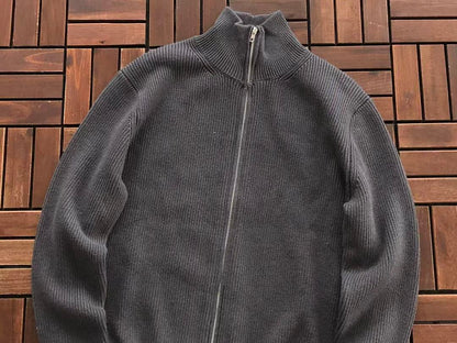 M🔥IS🔥N M🔥R🔥IE🔥A SWEATER