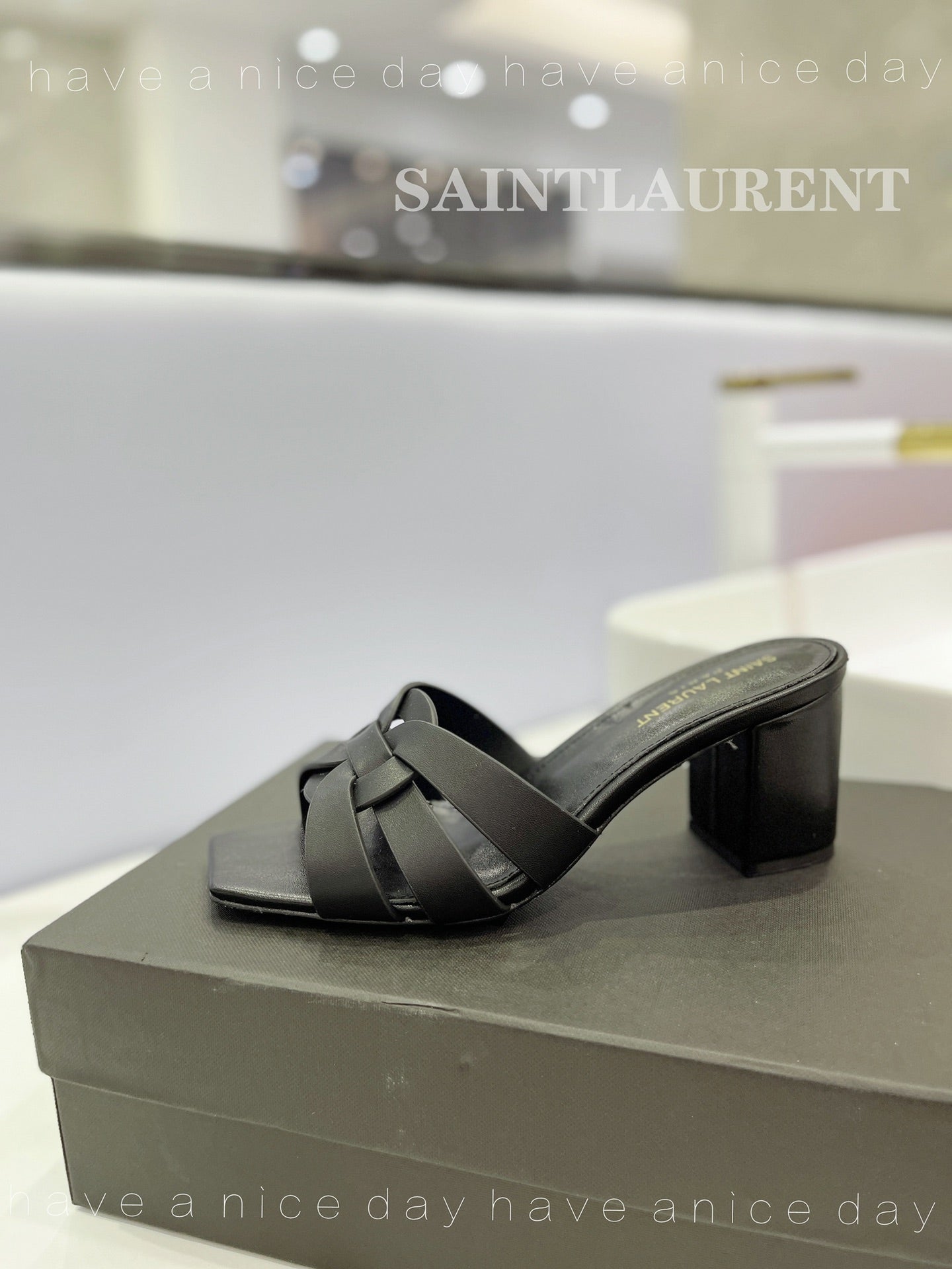 Saint Laurent
