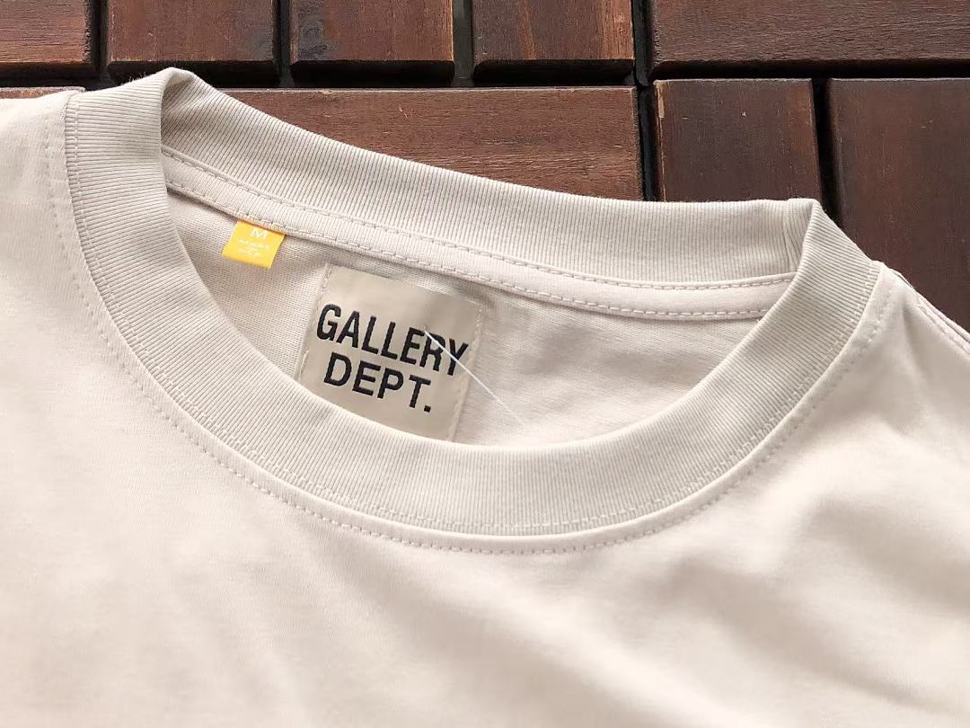 GALLERY DEPT T-SHIRT