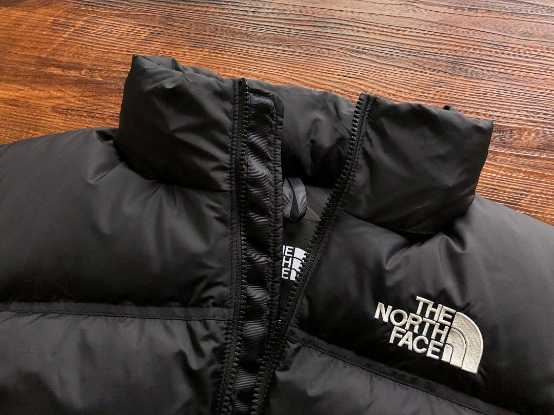 🔥husky11~ 1996 Retro Nuptse Jacket