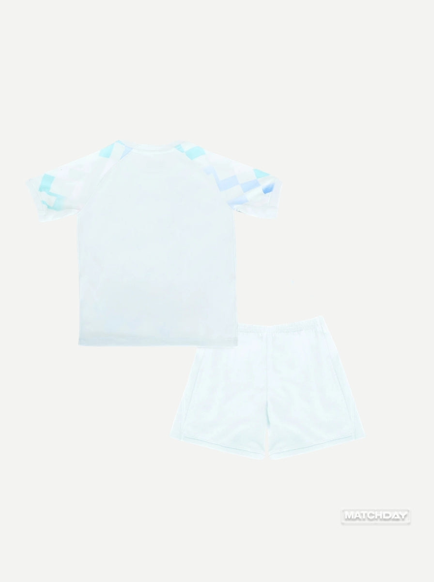 Kids Kit Away 25/26