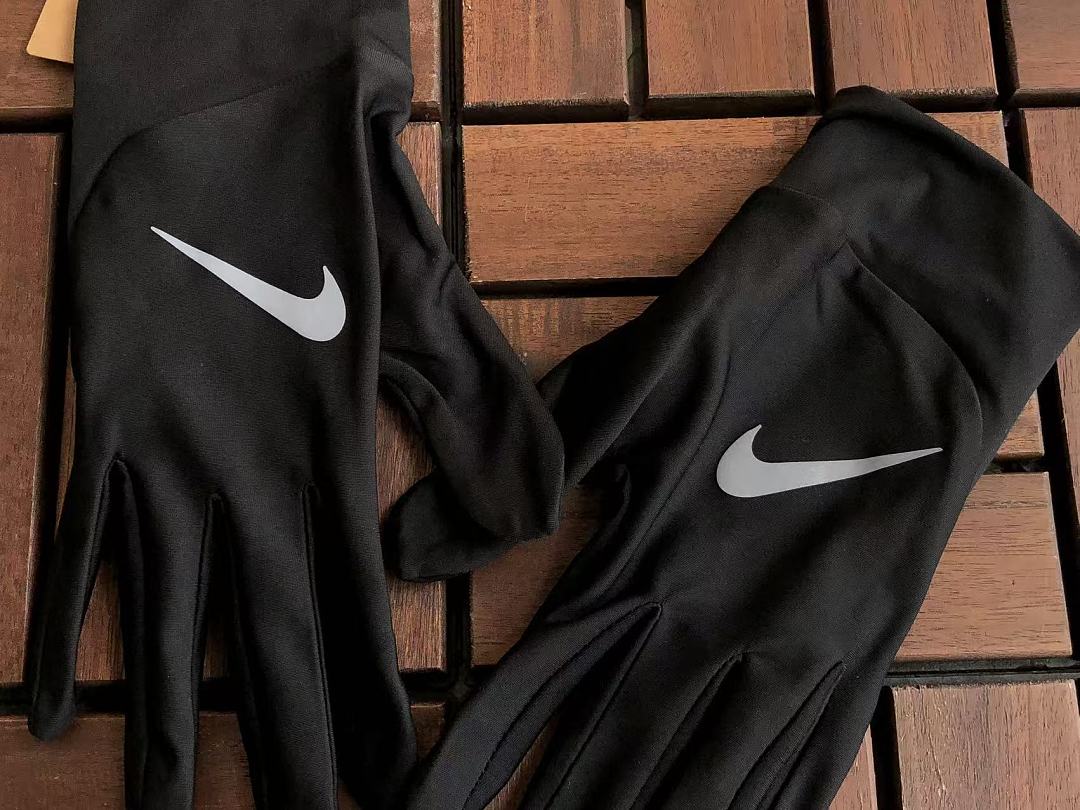 N🔥K🔥GLOVE