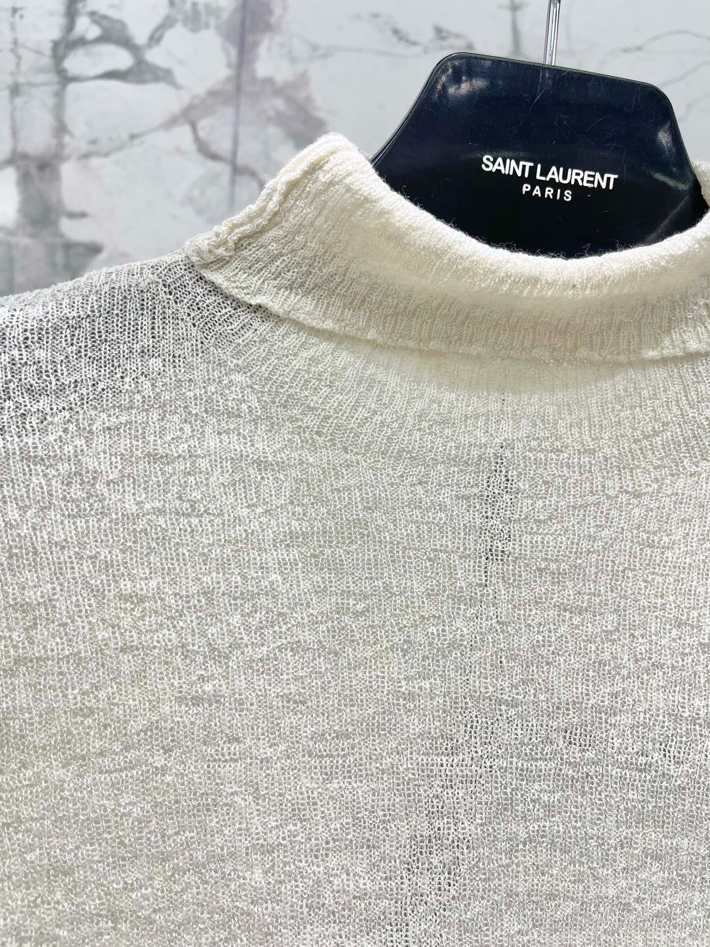 Saint Laurent